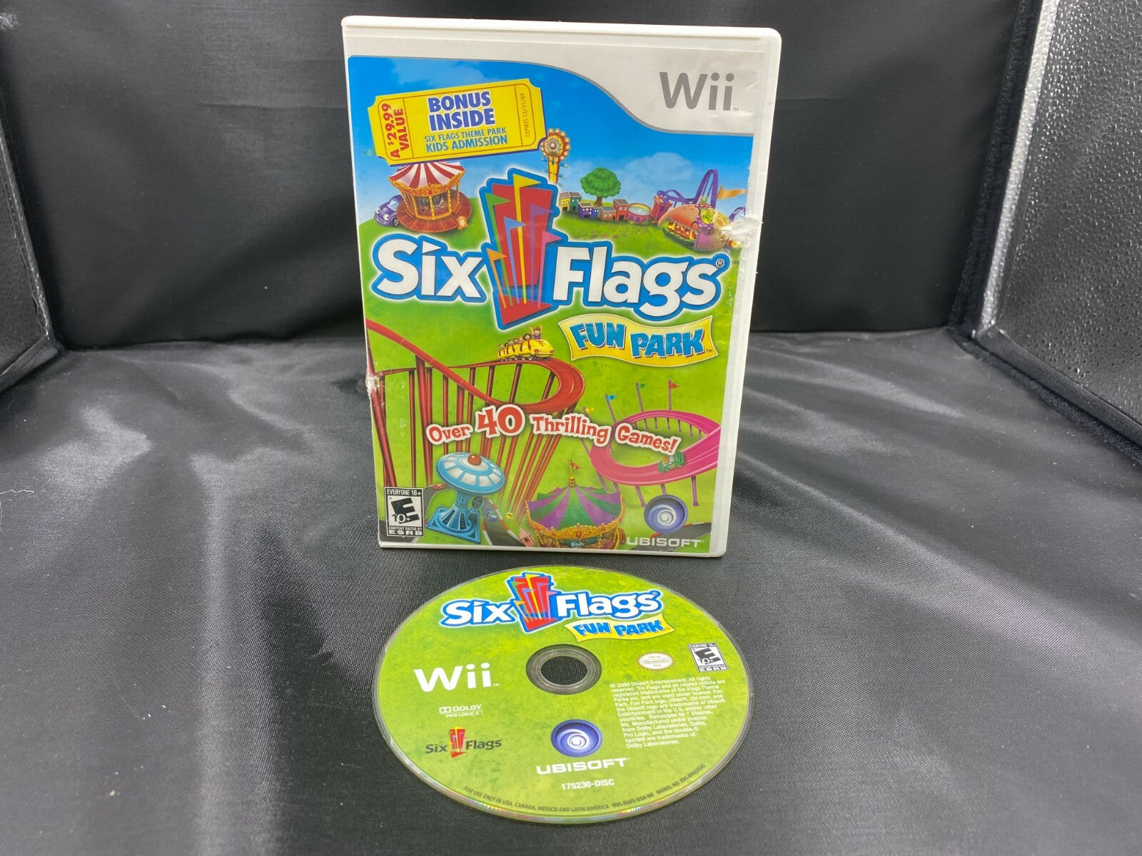 Nintendo Wii Thrillville Off the Rails and Six Flags Fun Park Clean and Tested