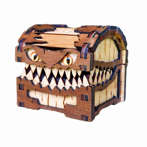 Mimic Chest (Maple) with Dice Set